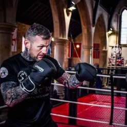 Urban Fight Sparring Guantes de boxeo de cuero UFC00408BV